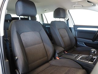 Kombi Volkswagen Passat 8 av 19