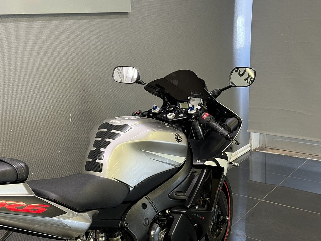 Yamaha YZF-R6 0.6