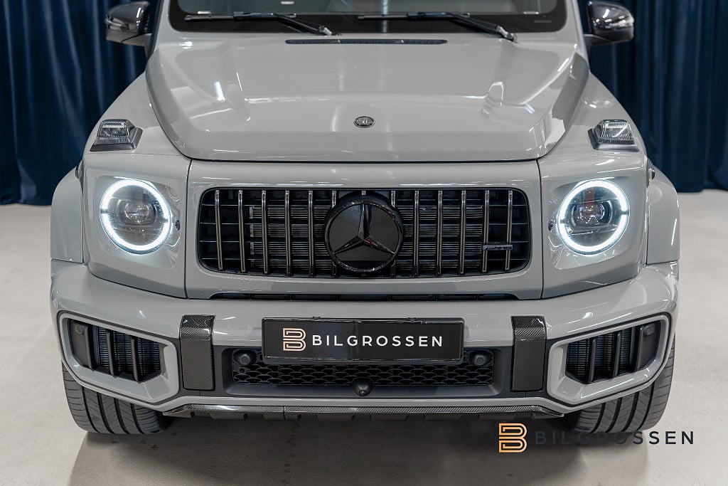 Mercedes-Benz G63 AMG Superior Line Full Kolfiber Active Ride MY27 MOMS