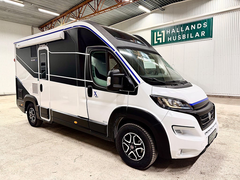 Chausson X550 4-bädds  Automat Lithium 700mil 170hk : L:5.96