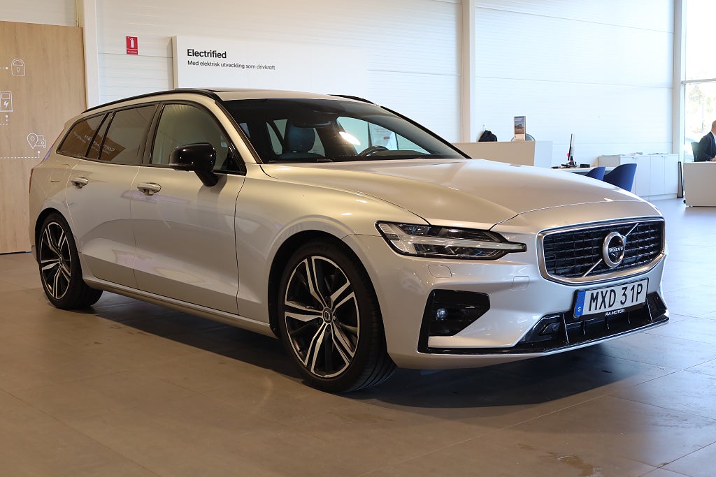 Volvo V60 T5 250hk R-Design Aut 360° Kamera I Head up I Panorama
