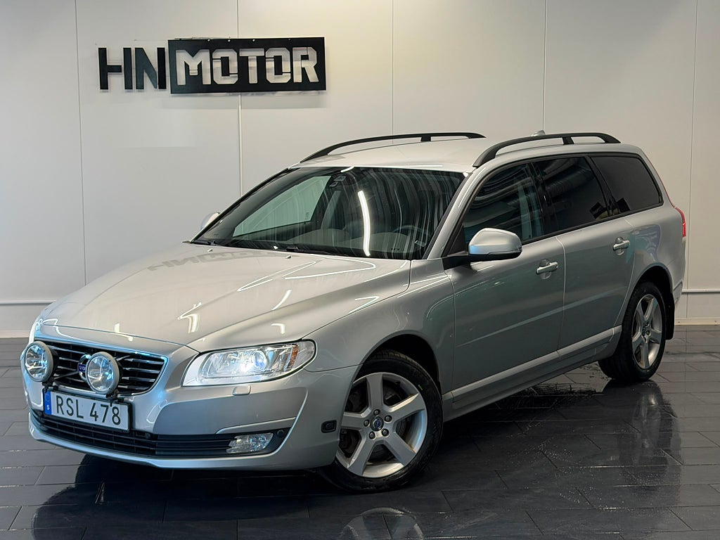 Volvo V70 D5 Geartronic Kinetic |1Ägare|HPA|Nivomat|Drag|Värmare|