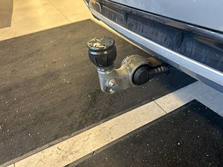 Volvo XC90 T6 AWD R-Design Drag/BW/SoV-Däck/Kamera/Rattvärm/Elstol – bild 19