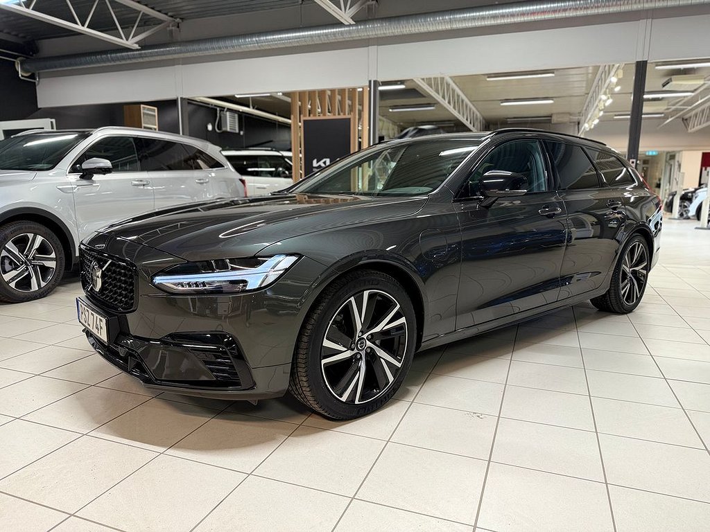 Volvo V90 Volvo V90 Recharge T6 AWD R-Design / Head-up / Pano / 360-kamera