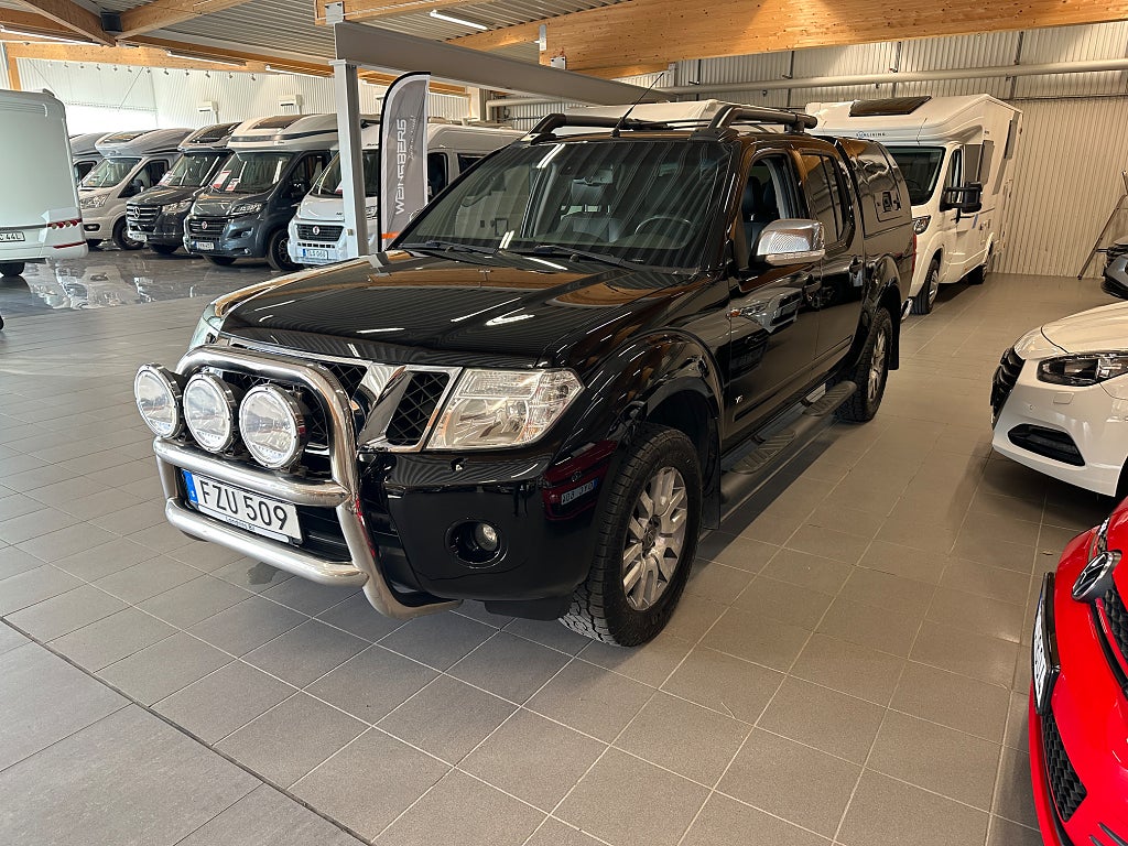 Nissan Navara Dubbelhytt 3.0 dCi V6 4x4 231 Hk Moms bil thumbnail