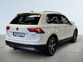 Volkswagen Tiguan 2.0 TDI 4M Cockpit/Drag/Kamera/ M&D-Värmare/S&V-Däck – bild 6