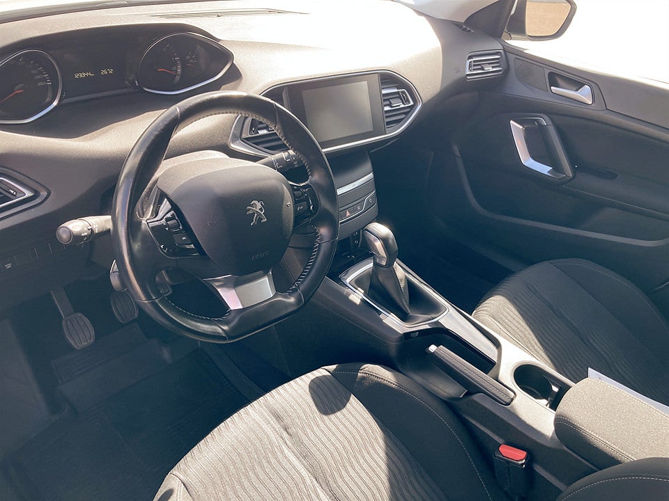 Bild på Peugeot 308 sw Active 1.6 BHDi 99hk BLUETOOTH