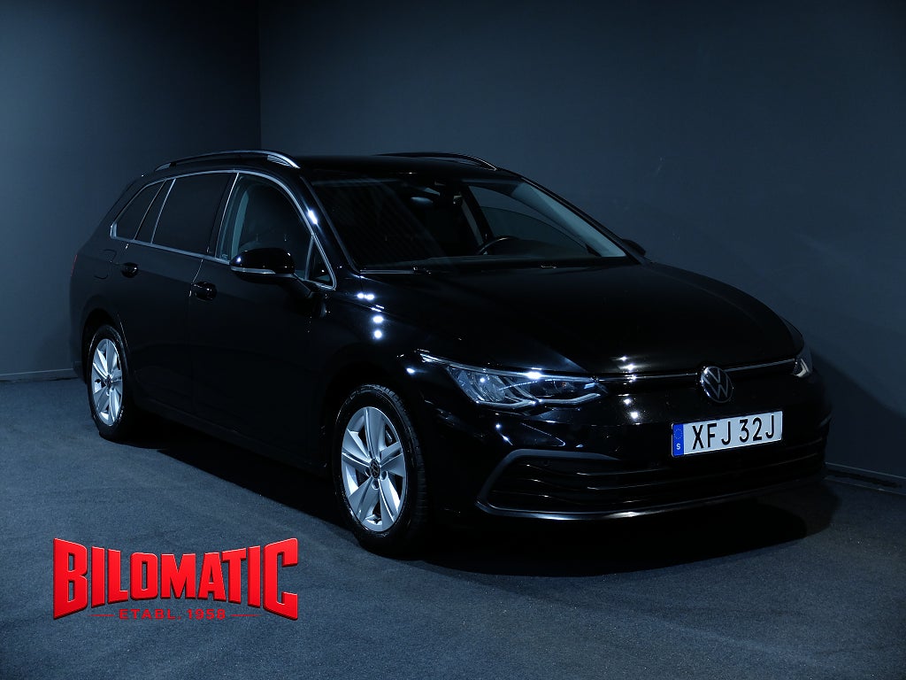 Volkswagen Golf 1.5 eTSI 150HK DSG/AUT Drag Parkerings Värmare  Sportsk