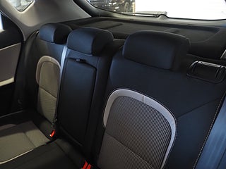 Halvkombi Kia Ceed 15 av 21