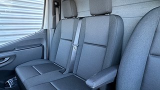 Transportbil - Skåp Mercedes-Benz Sprinter 6 av 19