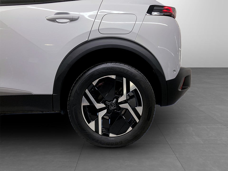 Bild på Peugeot 2008 GT 1.2 PT 130hk Aut B-KAMERA CARPLAY NAV