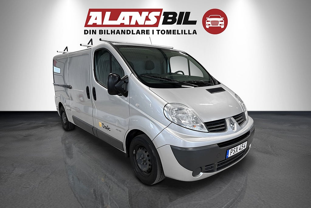 Renault trafic Skåpbil 2.9t 2.0 dCi Euro 5 Momsbil