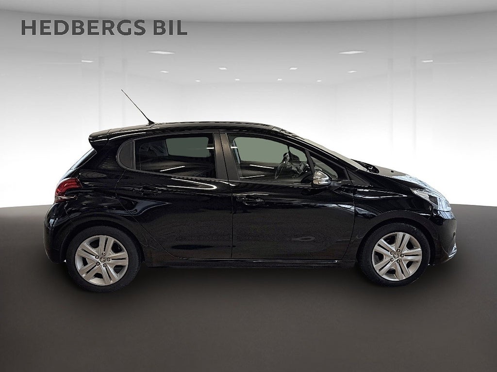 Peugeot 208 1.2 PureTech 82HK thumbnail