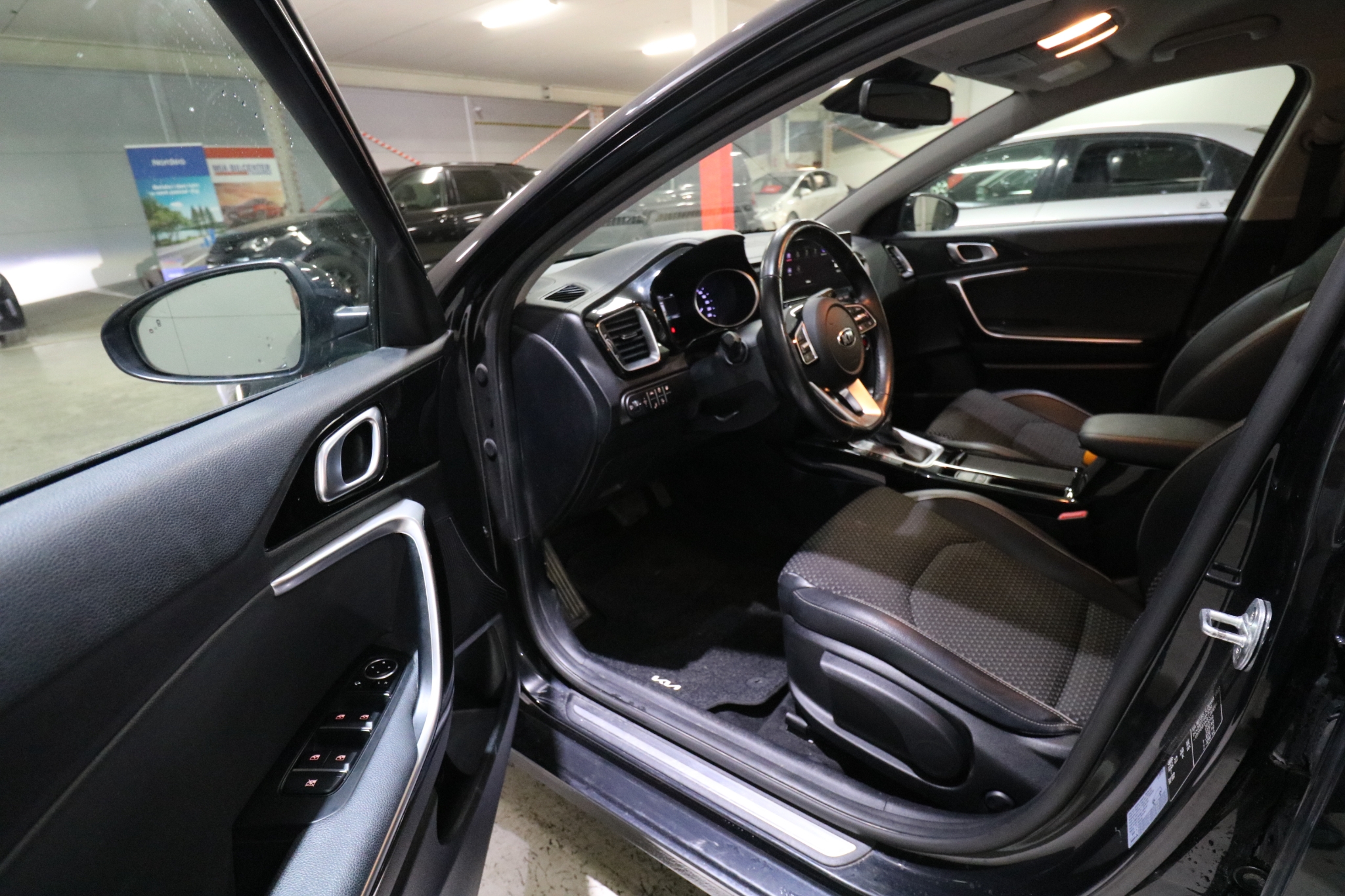 Kia Ceed Sportswagon Plug-in Hybrid 2020, bild 4/48
