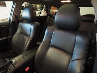Kombi Toyota Avensis 19 av 24