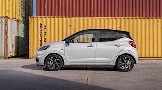 Halvkombi Hyundai i10 2 av 6