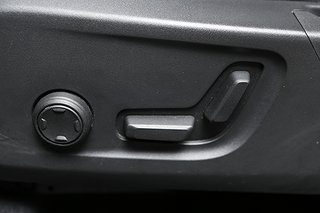 SUV Volvo XC40 12 av 30