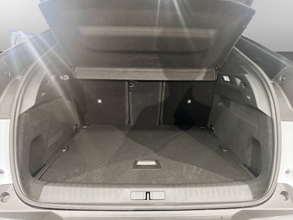 Bild på Peugeot 3008 GT Hybrid 145hk Aut - HYRBIL