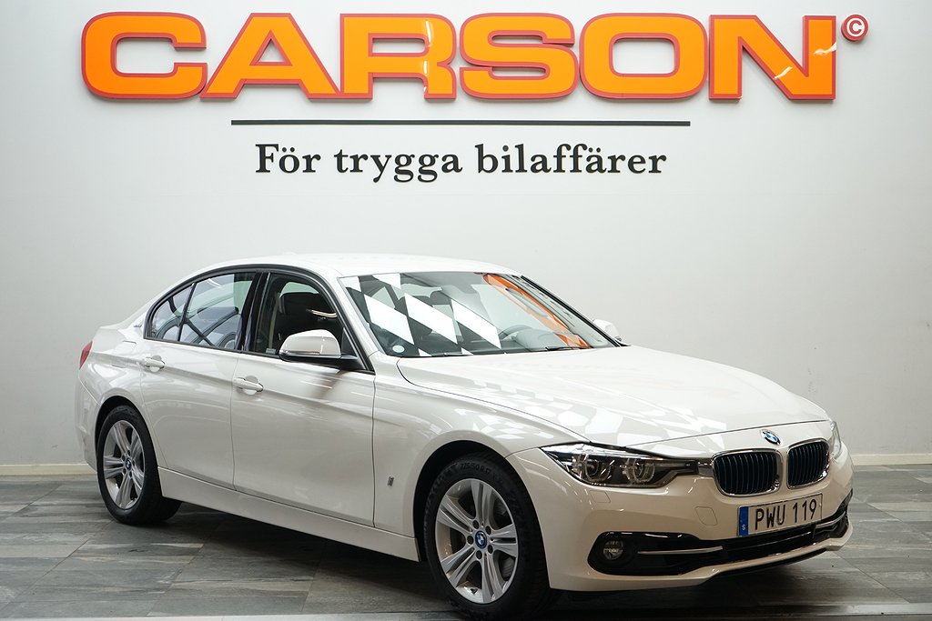 BMW 330e Sedan Sport line Navi B-kam Trådlös tel-ladd