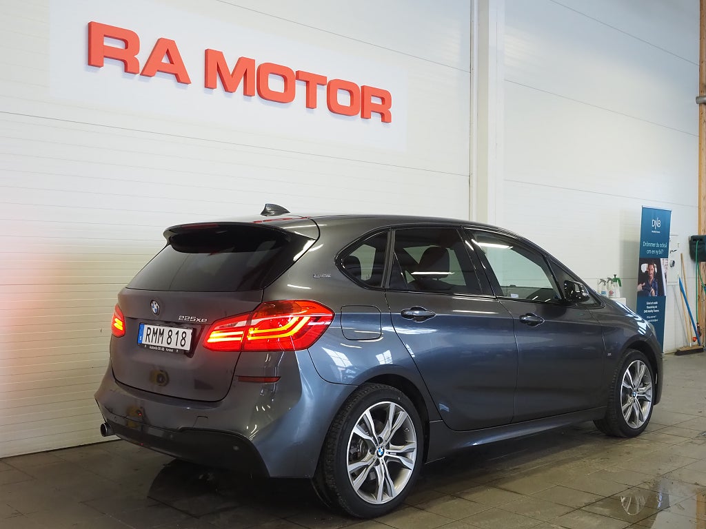 BMW 225xe Active Tourer Plug-in M Sport Navi Kamera HUD Läder