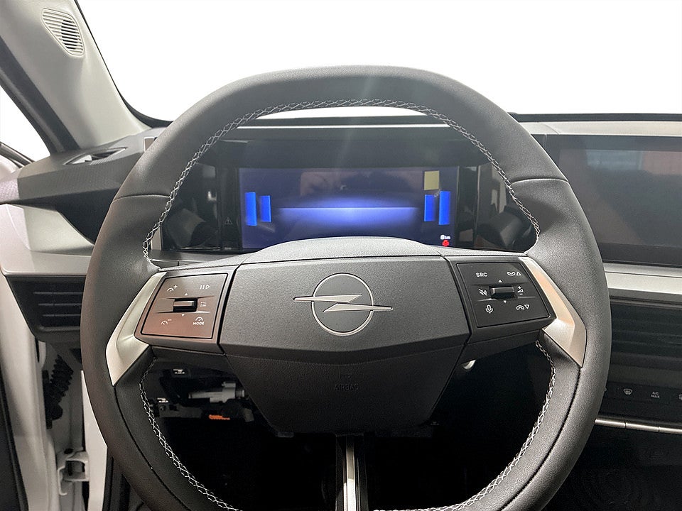 Bild på Opel Frontera GS Hybrid 145hk Aut - DEMO
