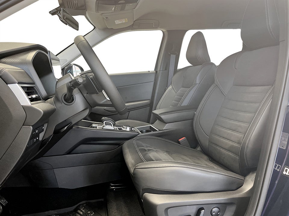 Bild på Mitsubishi Outlander Intense Edition PHEV 4WD - OMGÅENDE LEVERANS!