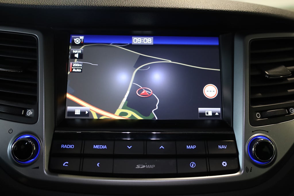 Hyundai Tucson 2.0 CRDi 4WD Premium Pano Navi Kamera M-Värme Läder