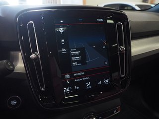 SUV Volvo XC40 17 av 22