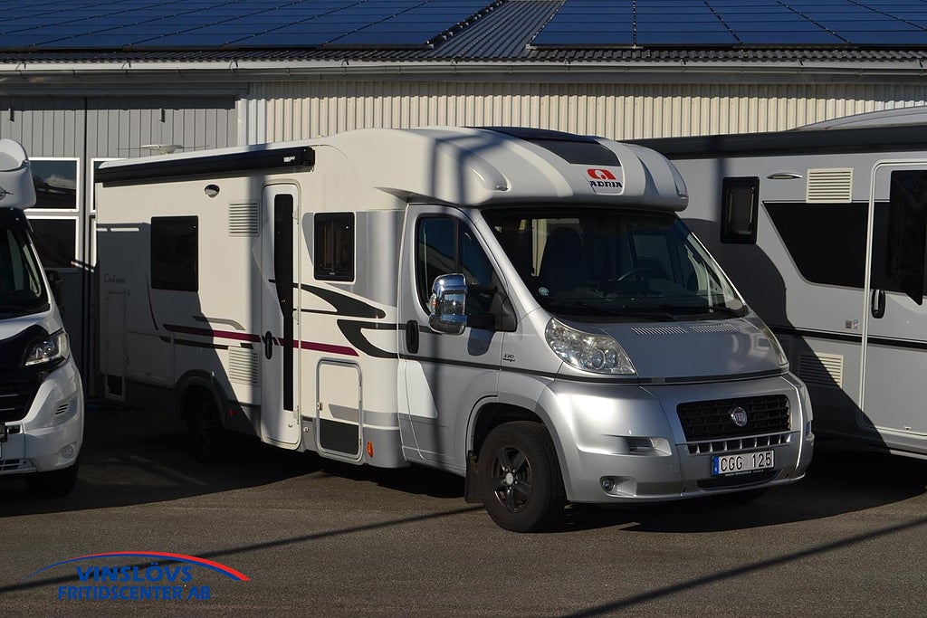 Adria Coral 670 SLT
