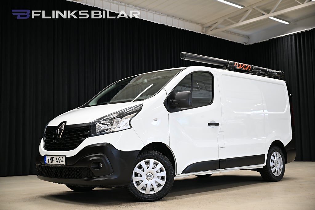 Renault trafic dCi V-Inredd|Drag|FjärrStyrdVärmare|Backkamera|Lågmil