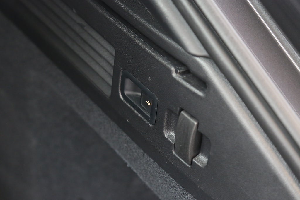 Volkswagen Arteon eHybrid Shooting Brake 218hk R-Line Värmare Drag 2022