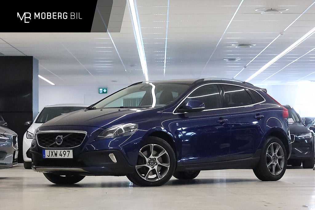 Volvo V40 Cross Country D3 150hk Ocean Race Pano Läder Navi PDC