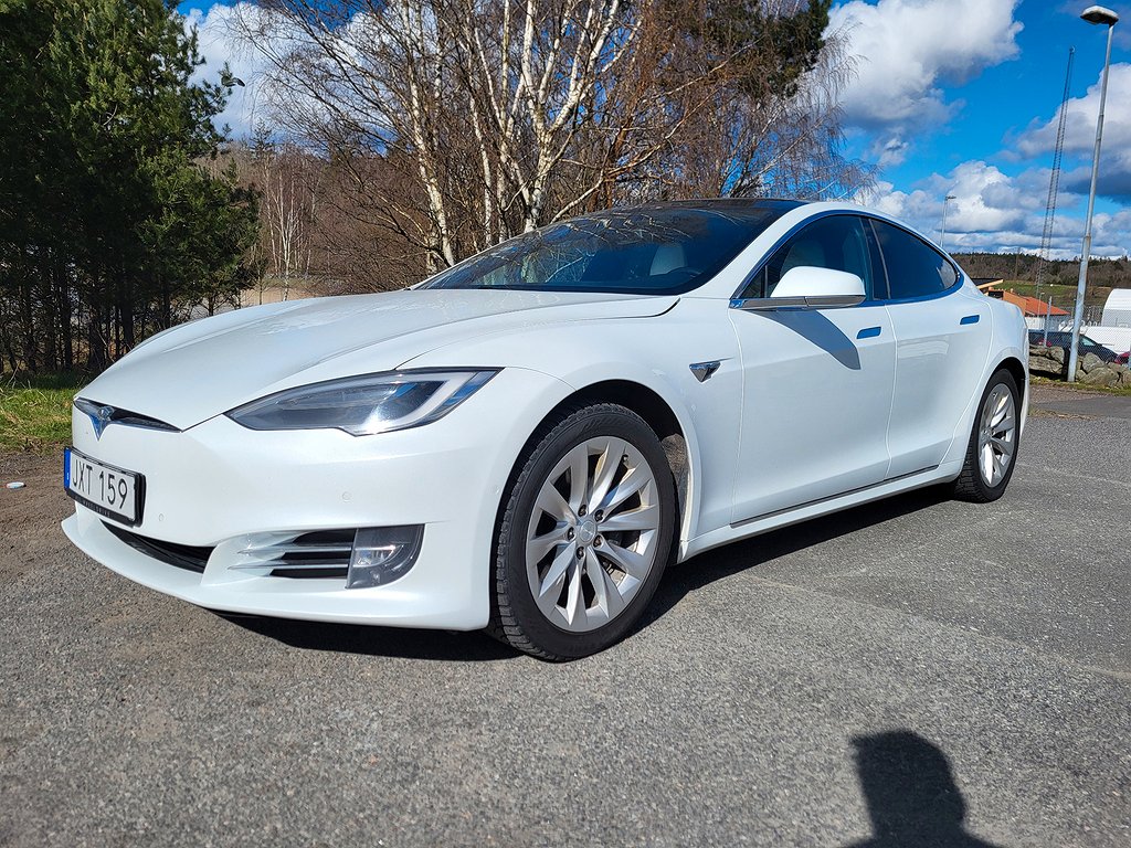 Tesla Model S 100D 423Hk Nybes MOMS/VAT 1Äg.Sv-Såld 