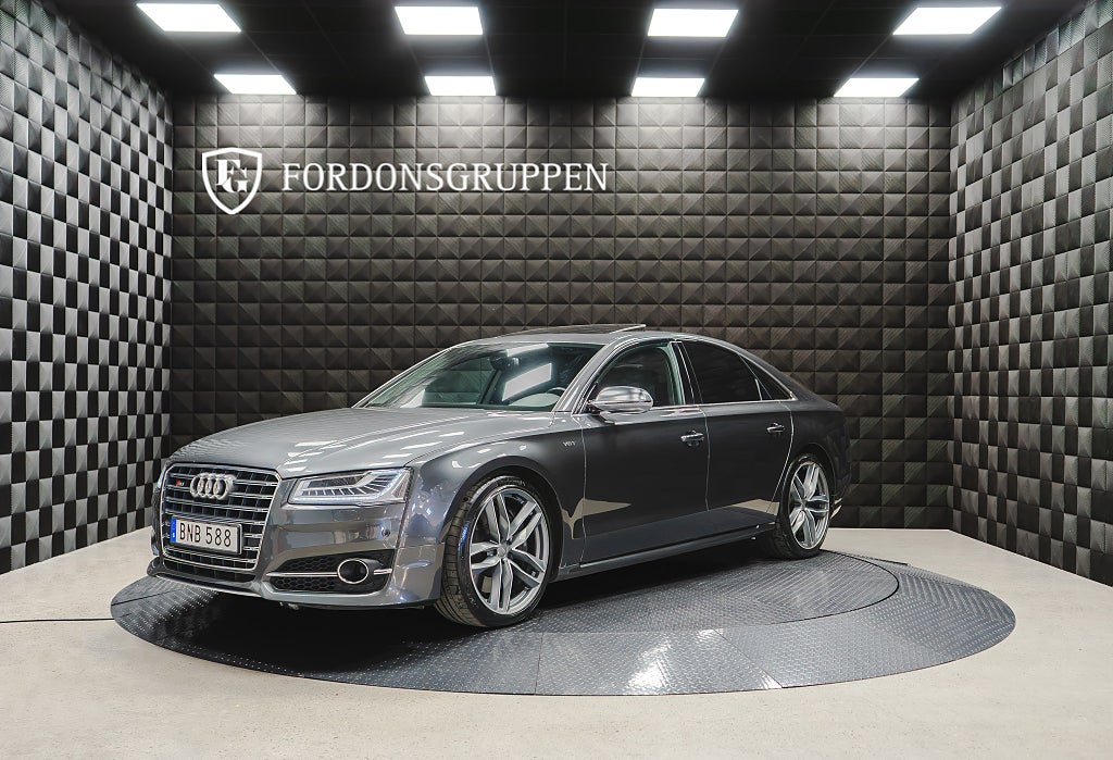 Audi S8 4.0 V8 TFSI Quattro (520HK) Svensksåld / SE SPEC