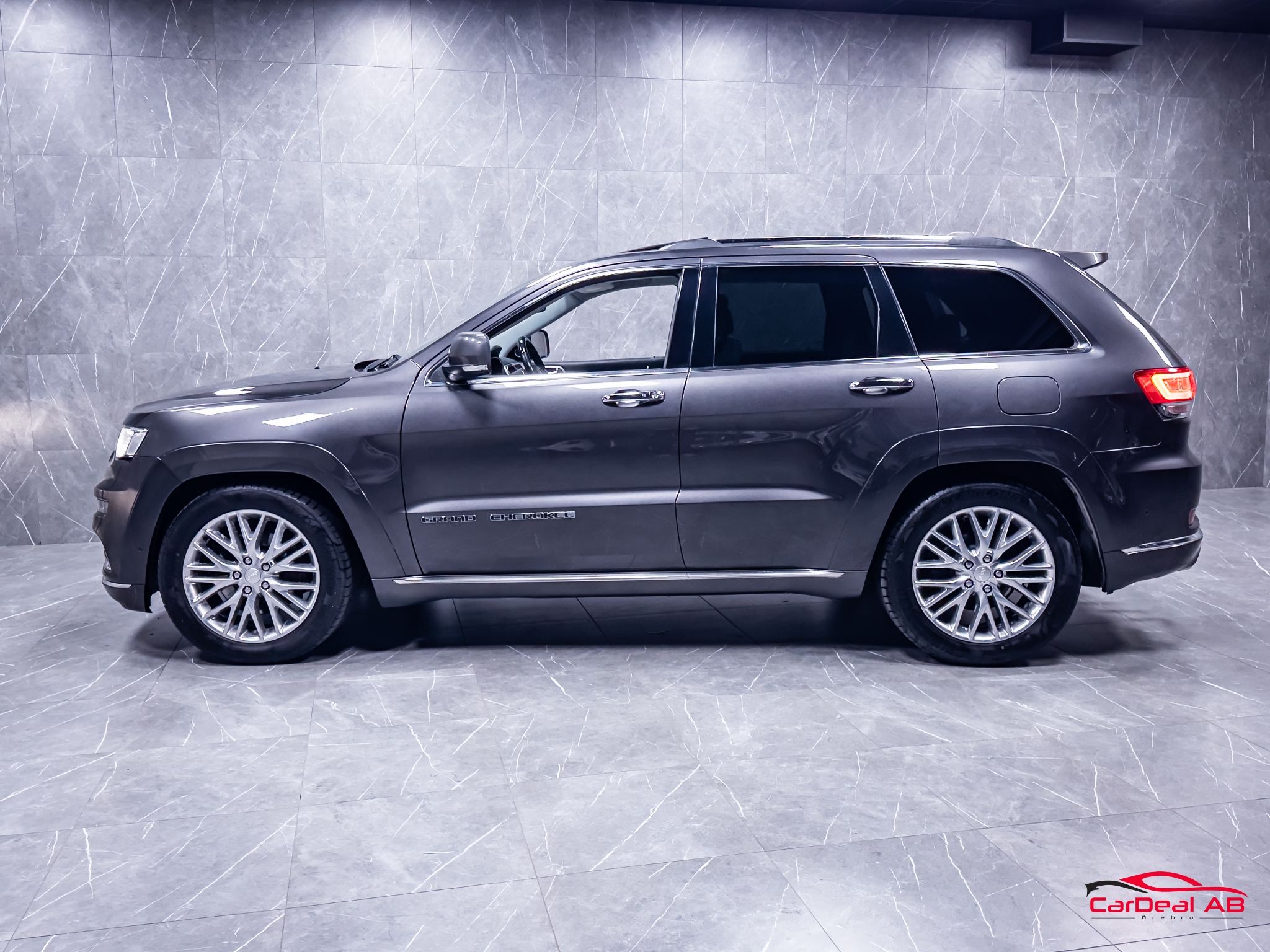 Jeep Grand Cherokee 2017, bild 4/71