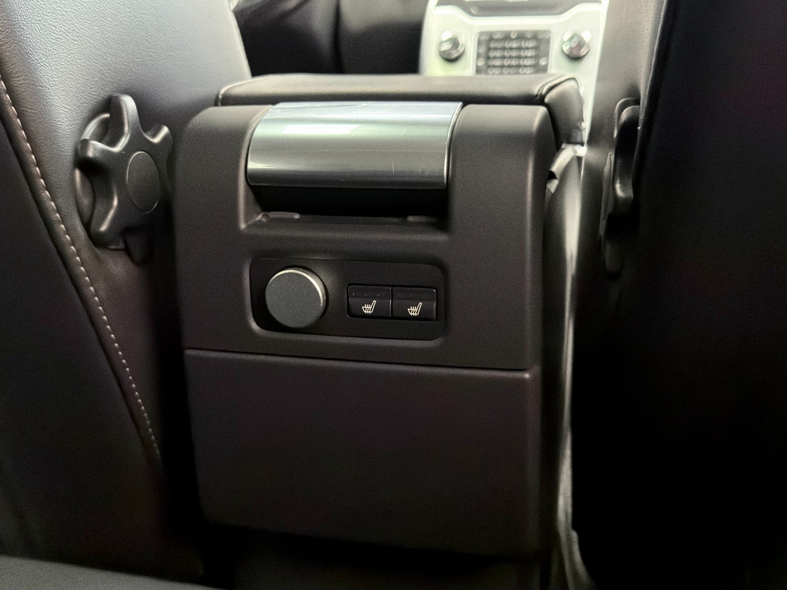 Volvo V70 D3 Geartronic R-Design | Läder | Kamrem bytt 2012 - miniatyr 18