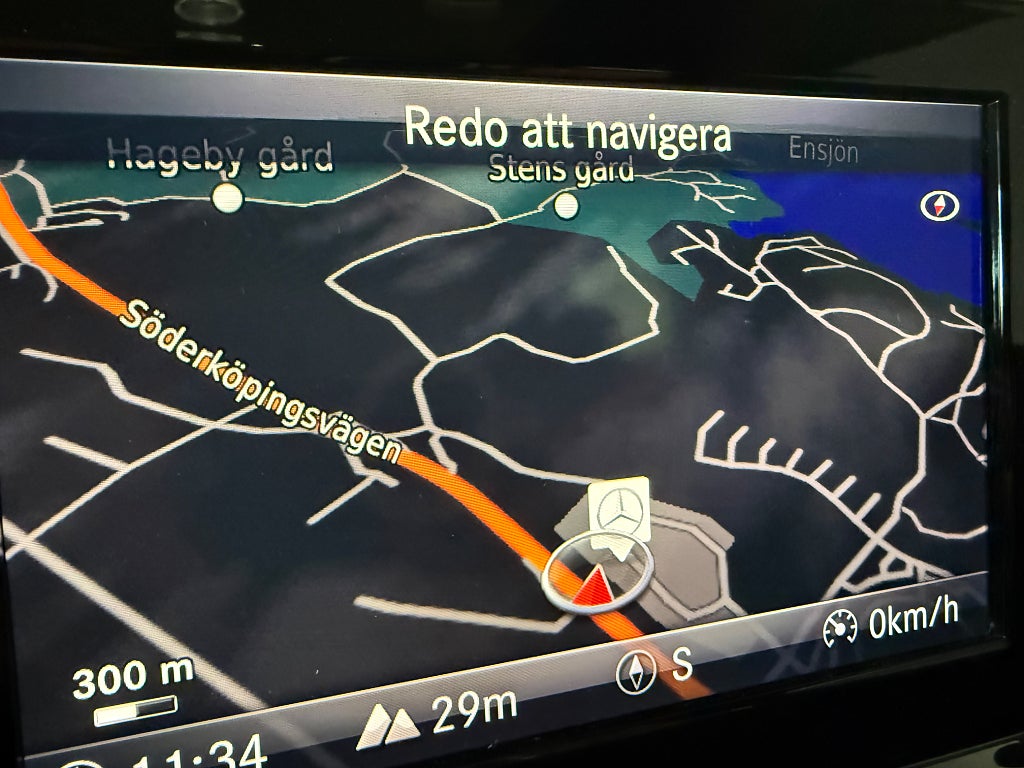 Mercedes-Benz GLC 220 d 4MATIC AMG Värmare Glastak Burmester - bild 21