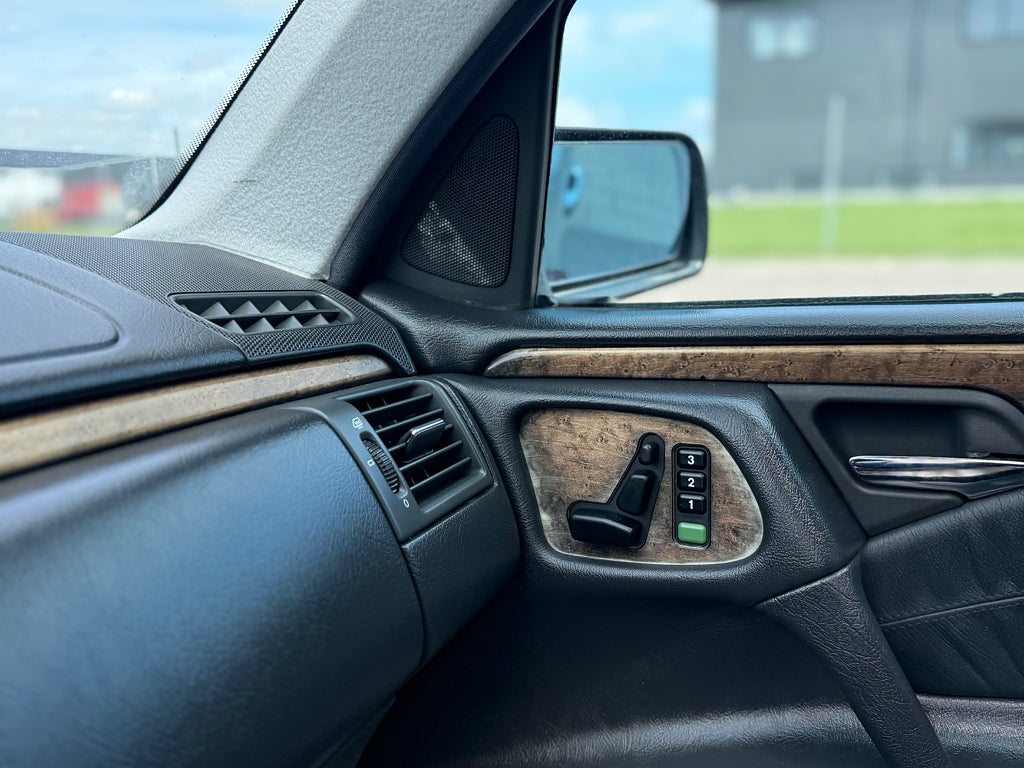 Mercedes-Benz E 430 Automatisk, 5-trinn, 279hk, 1999