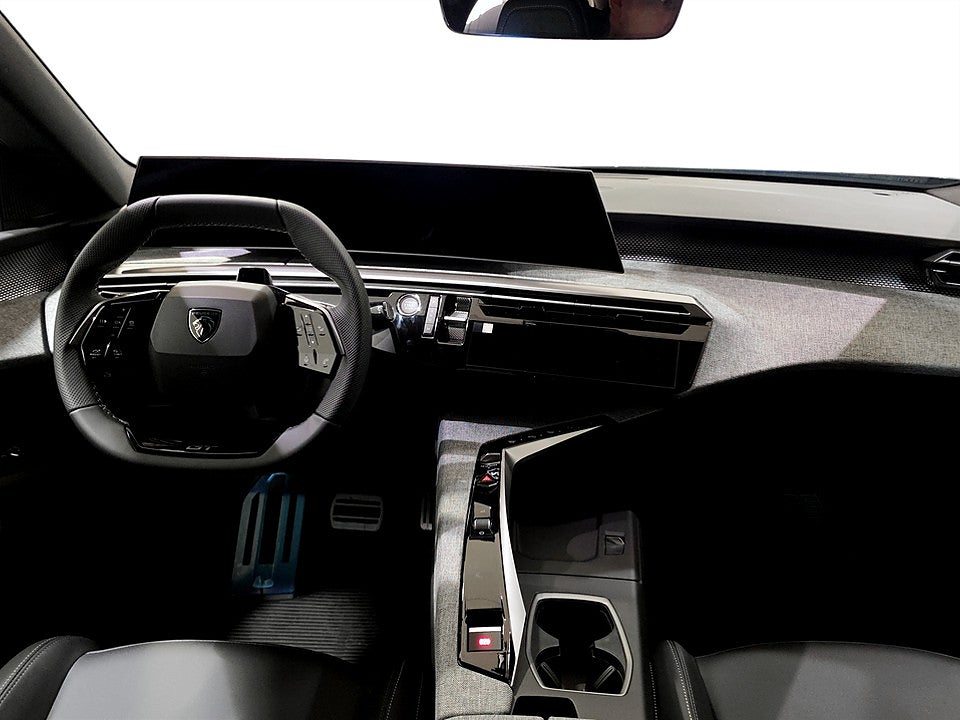Bild på Peugeot 5008 GT Hybrid Aut - HYRBIL