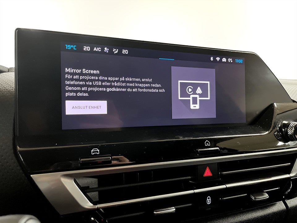 Bild på Citroën C4-X Shine 1.2 PT 130hk Aut B-KAMERA RATTVÄRME CARPLAY