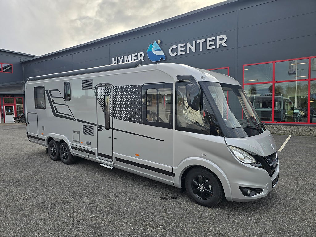 Hymer MasterLine I 890 Blackline 