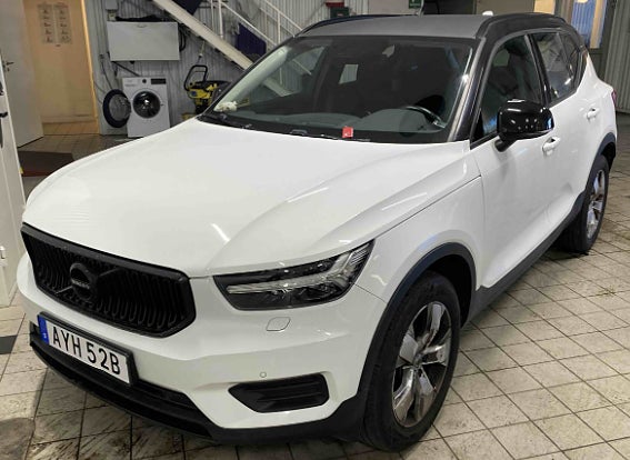 Volvo XC40 T3 163HK Momentum  Fullutrustad  