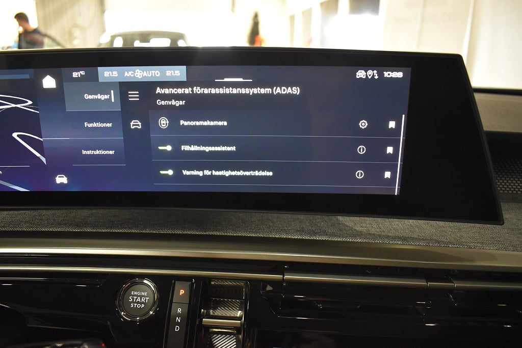 Peugeot E-3008, 214hp, 2024