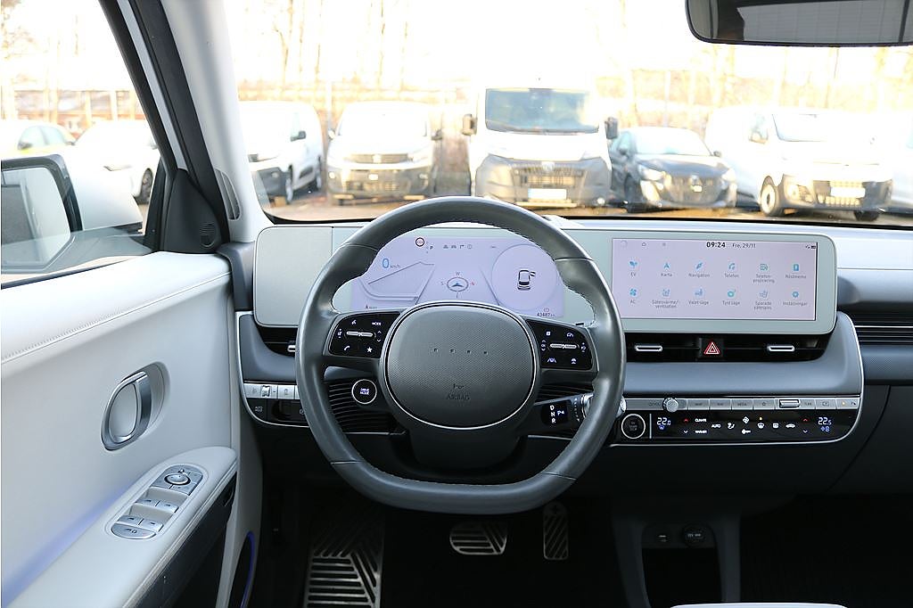 Bild på Hyundai IONIQ 5 Advanced 72.6 kWh 306hk Aut AWD - SOLCELLER