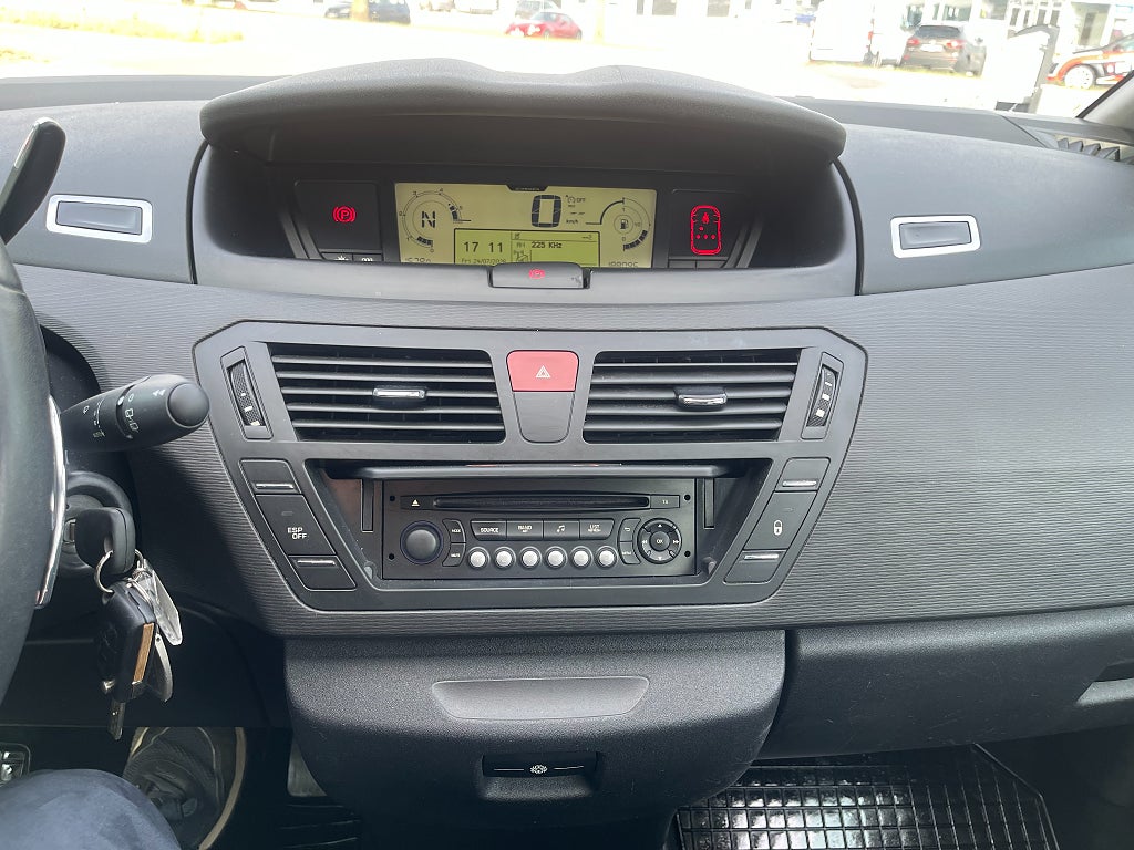 Citroën Grand C4 Picasso 1.6 automat, 111hk, 7-sits dragkrok