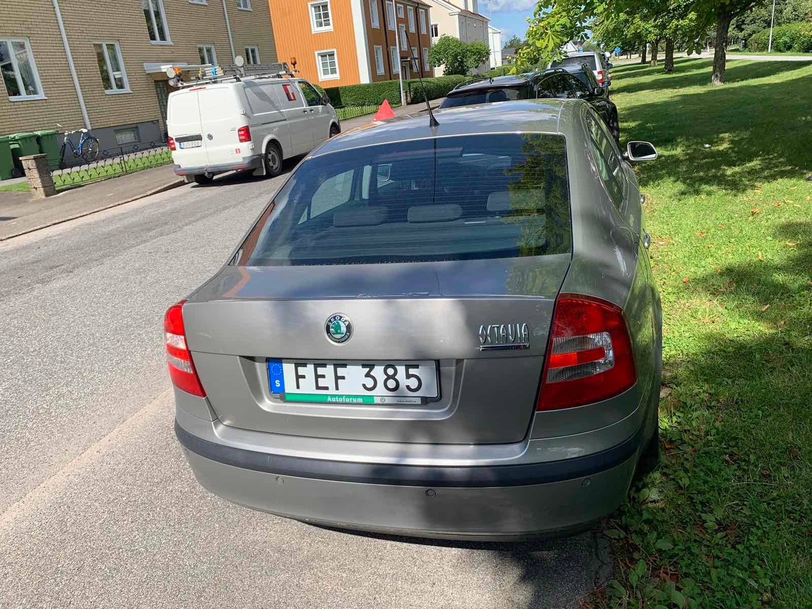 Skoda Octavia 1.6 MPI 102hk 2007, bild 2/35