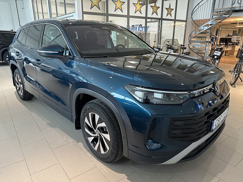 Volkswagen Tayron LIFE TSI 204 HK DSG7 4M