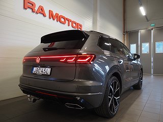 SUV Volkswagen Touareg 6 av 26