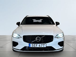 Volvo V60 Recharge T6 AWD R-Design Drag Pvärm Skinn Kamera SoV – bild 2