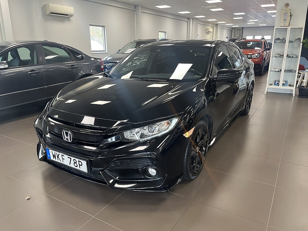 Honda Civic 5-dörrar 1.0 126hk automat Dynamic navi